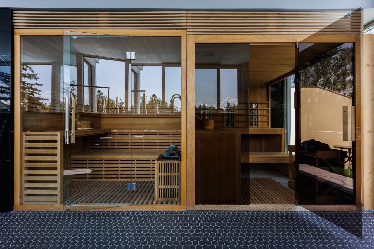 Villa Bauhaus Penthouse Wellness Apartman 希欧福克 外观 照片